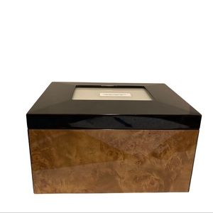 Beautiful Large Frame Top Deluxe Jewelry Box!